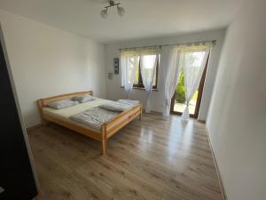 Letto o letti in una camera di Błękit