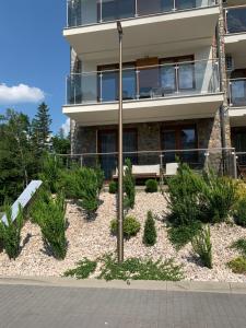 Vonkajšia záhrada v ubytovaní Apartament EverySeason Karpacz