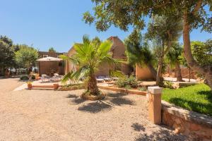 Gallery image of Villa Es Tres Pins in Campos