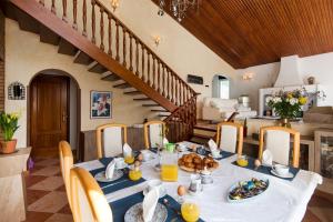 Drinks på Villa Palm Beach Marina Benalmadena 3 min walking from the sea