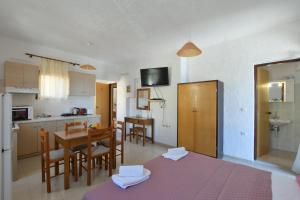 Gallery image of Galini Apartments in Achlia