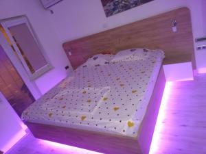 Postel nebo postele na pokoji v ubytování Apartment Nenov