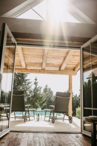 Bazén v ubytování Landhaus K07 nebo v jeho okolí