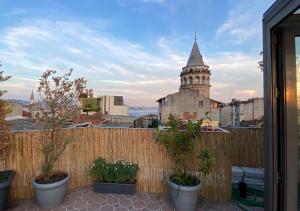 Gallery image of Hotel Des Arts Galata in Istanbul
