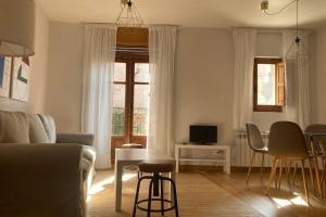Telewizja i/lub zestaw kina domowego w obiekcie El Rincon De San Gil