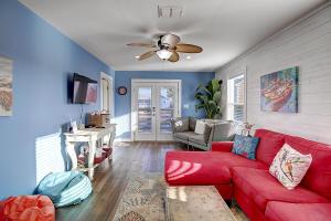 Gallery image of Island Vibes 2.0 TS1030 in Port Aransas