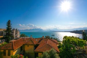 Foto da galeria de Bacchus Pension em Antalya