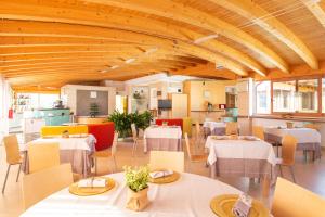 Nhà hàng/khu ăn uống khác tại Marc Hotel