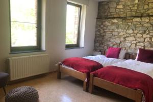 Voodi või voodid majutusasutuse Out & LODGE Prunelliers toas