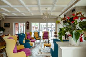 Khu vực ghế ngồi tại Villa Bianca