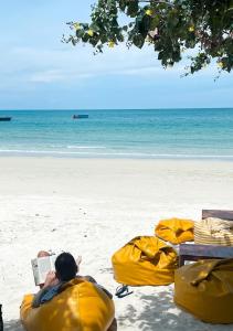 ชายหาดของรีสอร์ทหรือชายหาดที่อยู่ใกล้ ๆ