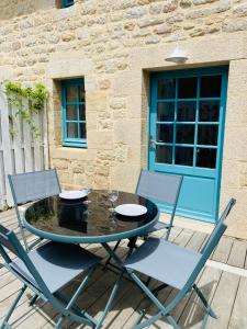 Αίθριο ή υπαίθριος χώρος στο Chaumière des Dunes à 350m de la plage de Kerhillio