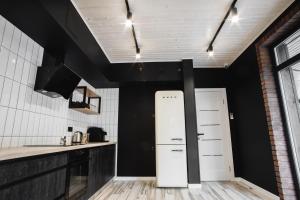 A cozinha ou cozinha compacta de Real House