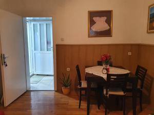Fotografie z fotogalerie ubytování Apartments Jerković Drašnice-2bd v destinaci Drašnice