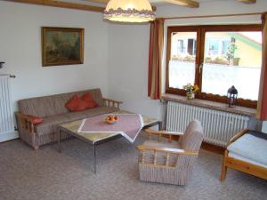 Posezení v ubytování Gästehaus St. Bartholomä