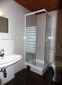 Kúpeľňa v ubytovaní Pension Tilly