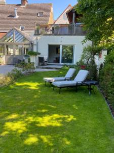 Zahrada ubytování Horenbecca studio met tuin zwembad & bistro + 4 fotografie