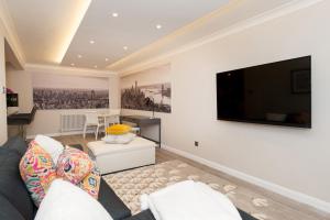 The Mews, York Place by Harrogate Serviced Apartmentsにあるシーティングエリア