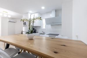ARABIAL DELUXE III, Granada – Updated 2022 Prices