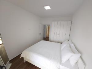 Apartmani Aida客房内的一张或多张床位