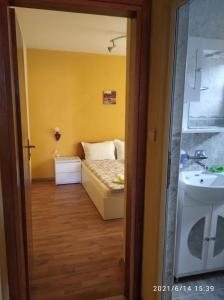 Cama o camas de una habitación en Sozopol House Dimitrovi