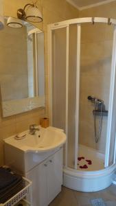 Kúpeľňa v ubytovaní Vodice Family Apartment