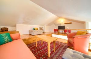Postel nebo postele na pokoji v ubytování Apartments Adria Danka