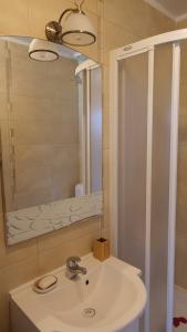 Kúpeľňa v ubytovaní Vodice Family Apartment