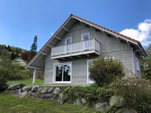 Budova, kde se chata nachází