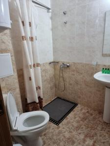 A bathroom at Sunny Day 6 Még 21 kép