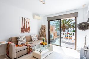 Tenerife South Apartments的休息区