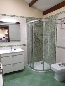 A bathroom at Escola de Bieite