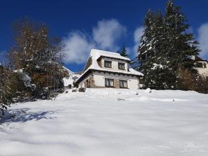 L'établissement Chalet Lou Griou en hiver