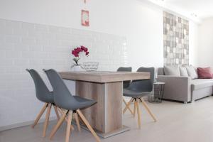 Posedenie v ubytovaní Katus Apartman Siófok + 4 fotografie