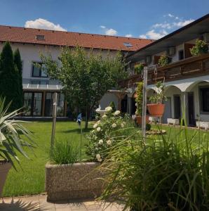 Zahrada ubytování Gästehaus und Weinbau Zur Wiederkehr Strudler