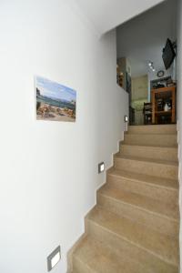 Photo de la galerie de l'établissement Agate Hydra luxury apartment, à Hydra