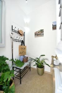 Photo de la galerie de l'établissement Agate Hydra luxury apartment, à Hydra