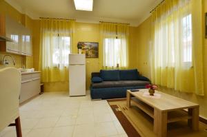 Kuchyň nebo kuchyňský kout v ubytování Zminj Apartments