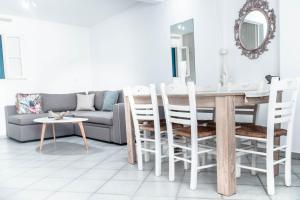 Posedenie v ubytovaní Mykonos Vibes Downtown Townhouse
