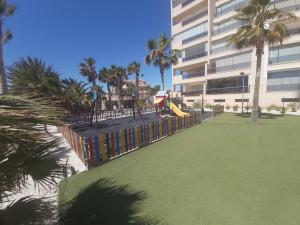 Plac zabaw dla dzieci w obiekcie MAR & SAL Roquetas de Mar playa de las Salinas
