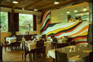 Restaurant o un lloc per menjar a Angelina Beach Resort & Italian Restaurant Malapascua