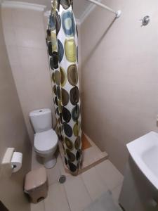 A bathroom at Harbour View Apartment