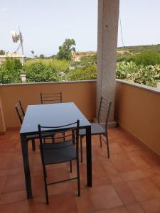 Balkón nebo terasa v ubytování Capo Figari 8, Appartamento spazioso nel centro di Golfo Aranci con terrazza, Wi-Fi, parcheggio gratuito + 8 fotografií