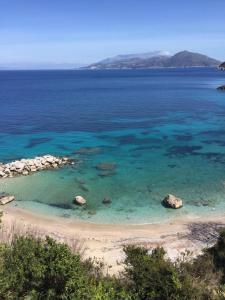 Gallery image of Casa di charme panoramica a Capri sulla spiaggia. in Capri