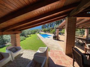 Foto da galeria de Casa Rural Olivar de Gredos Entorno privilegiado con vistas de ensueño em Arenas de San Pedro