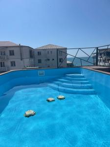 Πισίνα στο ή κοντά στο Hotel Chaika