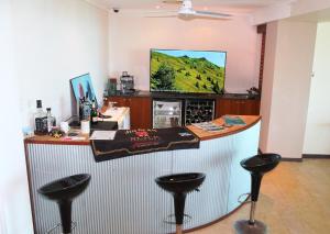 Gallery image of Yachtsmans Paradise, Whitsundays in Airlie Beach