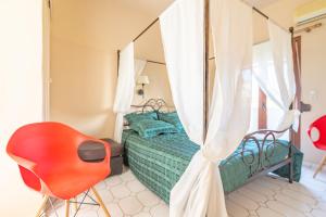 Posteľ alebo postele v izbe v ubytovaní Marilyn Boutique Apartment near Sandy Beach