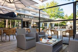 アルドロ・プラージュにあるLe Regina Hôtel restaurantのギャラリーの写真