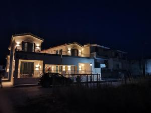 Budova, kde se aparthotel nachází